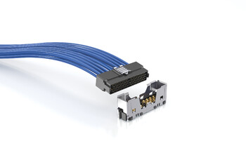 Samtec NovaRay<sup>®</sup> Cable Assembly Delivers PAM4 Signals in Dense Designs